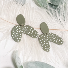 Load image into Gallery viewer, The Cori Clay Earring