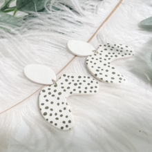 Load image into Gallery viewer, The Cori Clay Earring